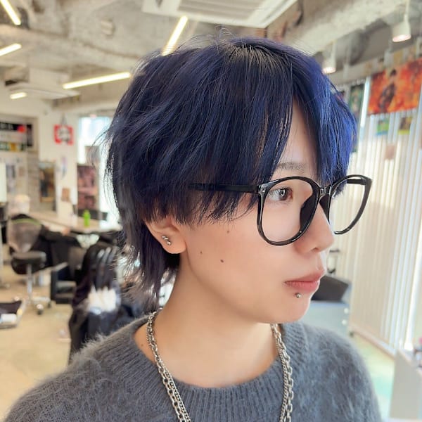 メガネに似合うウルフカット