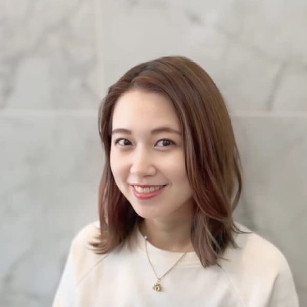 全席個室美容室 Zina 千早 髪質改善&トリートメント【ゼンセキコシツビヨウシツ ジーナ チハヤ カミシツカイゼン】のスタッフ紹介。宮崎 理美