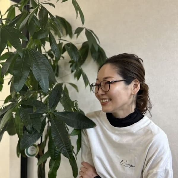 CLOE by LUVISM 亀田店【クロエバイラヴィズム カメダテン】のスタッフ紹介。瀬下 郁江