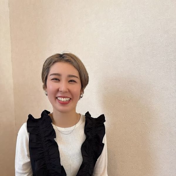 CLOE by LUVISM 亀田店【クロエバイラヴィズム カメダテン】のスタッフ紹介。杉山 真代香