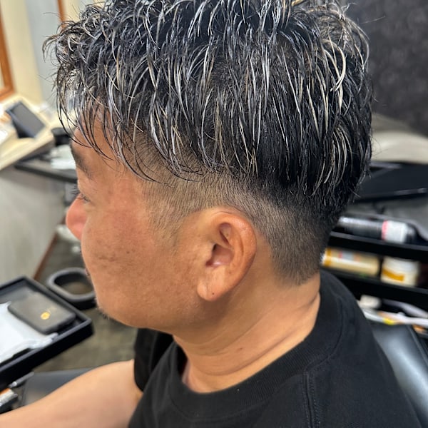 【学生から大人世代まで人気✨️】垢抜けハイライトショート