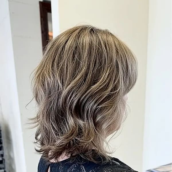 白髪ぼかしハイライトカラー シルバーグレージュ