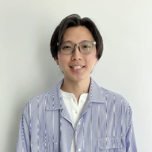 Zina 銀座中央通り 髪質改善&トリートメント&艶髪【ジーナ ギンザチュウオウドオリ カミシツカイゼン ツヤガミ】のスタッフ紹介。金子 仁秀