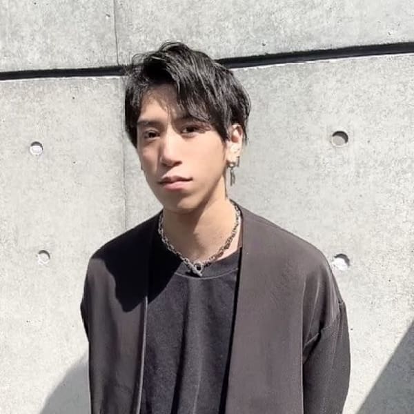 Zina 京都駅前 髪質改善&トリートメント&艶髪【ジーナ キョウトエキマエ】のスタッフ紹介。梅村 晋平