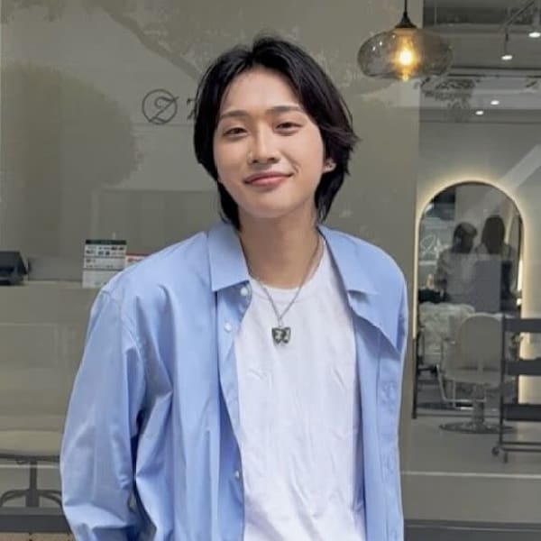 Zina 博多筑紫口 髪質改善＆トリートメント＆艶髪【ジーナ ハカタチクシグチ カミシツカイゼン トリートメント】のスタッフ紹介。福田 れん