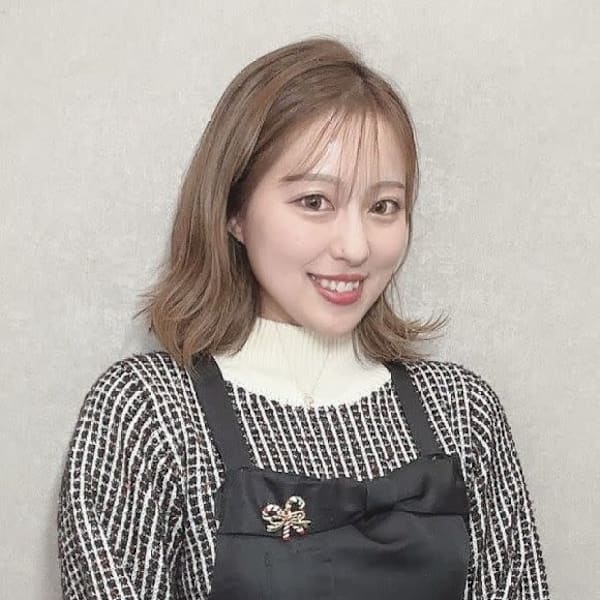 アイブロウサロン i'm 宮崎店【眉毛専門店】【アイブロウサロンアイム ミヤザキテン マユゲセンモンテン】のスタッフ紹介。ミナミ 