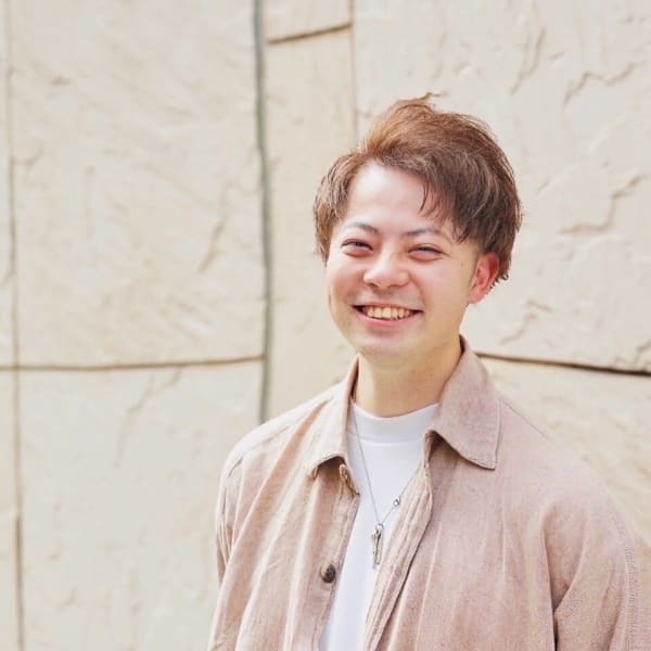 tocca hair＆treatment 溝の口店【トッカ ヘアアンドトリートメント ミゾノグチテン】のスタッフ紹介。玉城 将太