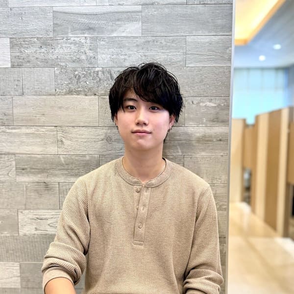 DEAR-LOGUE戸塚 east【ディアローグトツカイースト】のスタッフ紹介。坂上　sakagami