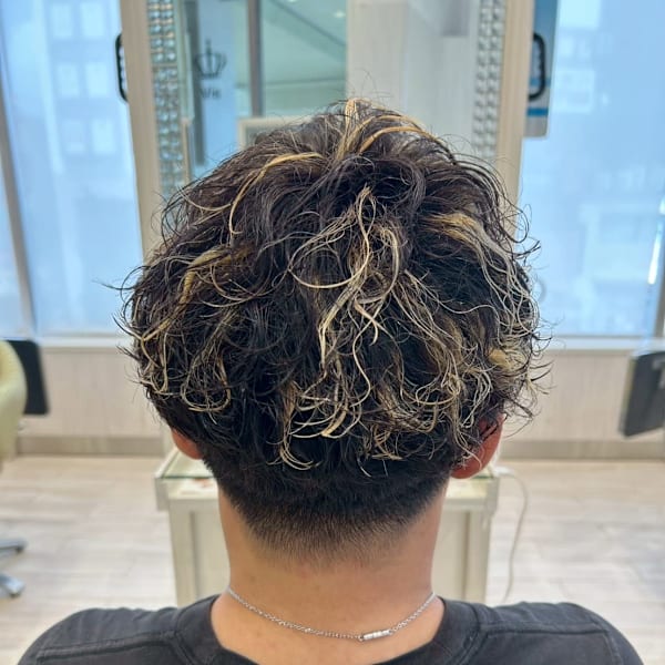 ツーブロック×スキンフェード