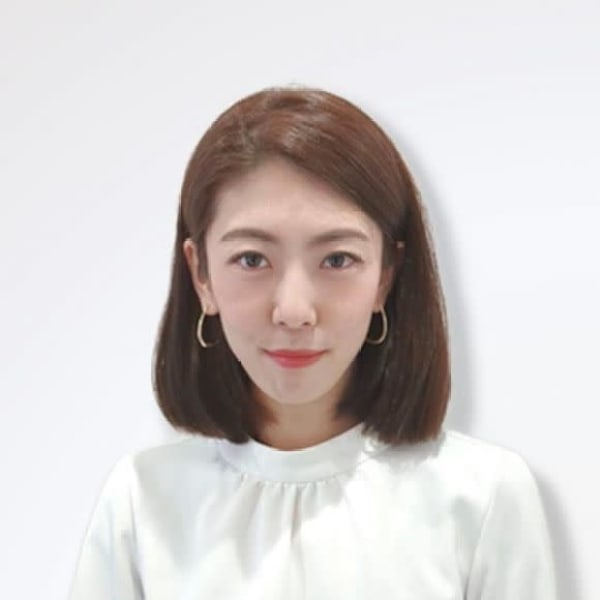 アイブロウサロン i'm 京都河原町店【眉毛専門店】【アイブロウサロン アイム キョウトカワラマチテン】のスタッフ紹介。ノリコ