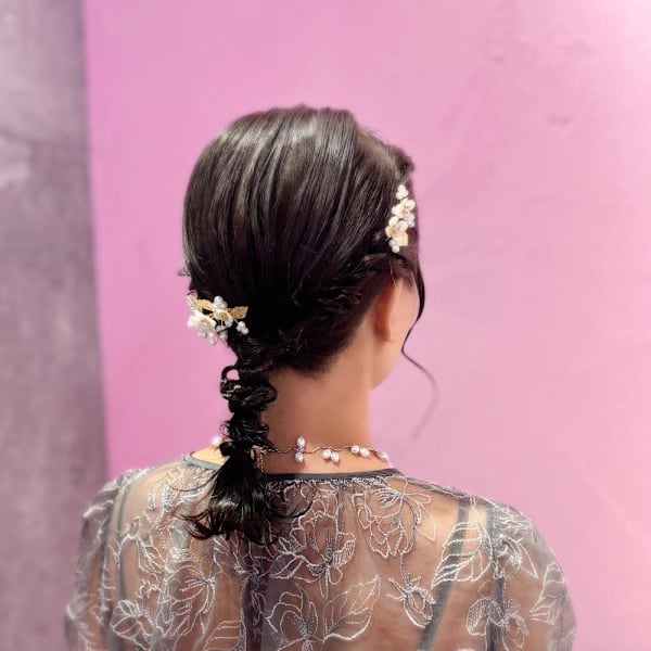 お呼ばれ編みおろしヘア♪|LAID BACK