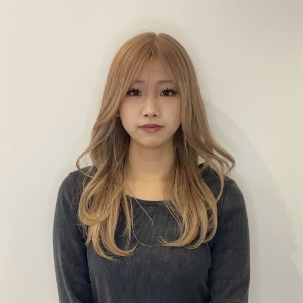 LUVISM 長岡店【ラヴィズム】【ラヴィズム ナガオカテン】のスタッフ紹介。織田百華 【長岡】