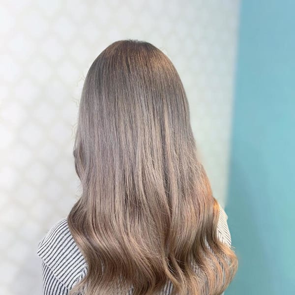 透明感パールベージュ