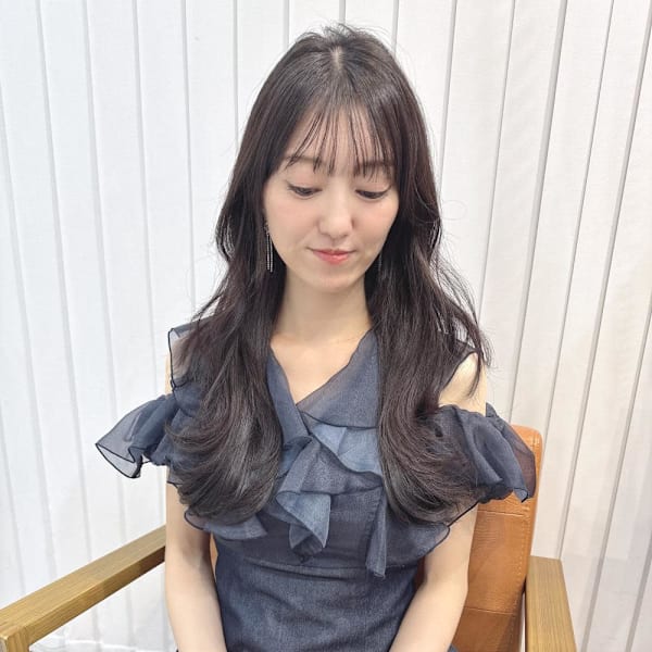 王道の韓国風くびれロング