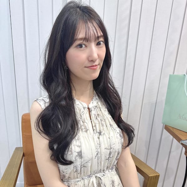 重めロングレイヤーカット×シースルーバング