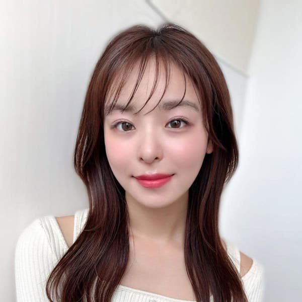 大人かわいいくびれヘアセミロング × ミルクティーベージュ