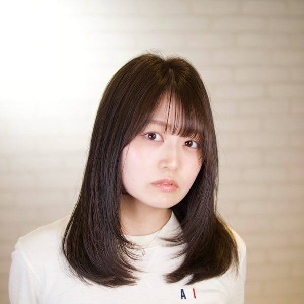 ミディアムレイヤー|LAGOON 原宿/表参道 美髪カラー 髪質改善専門店