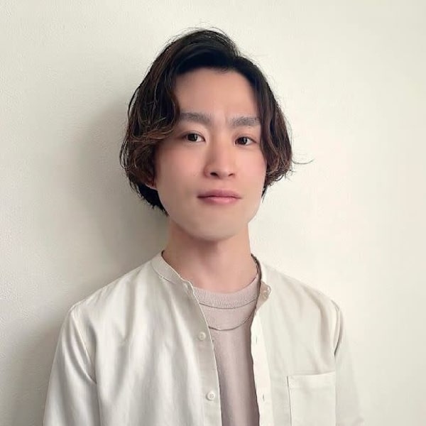 似合わせカット NISURU 上尾店【ニスル】【ニアワセカット ニスル アゲオテン】のスタッフ紹介。浅野　将大 [上尾駅］