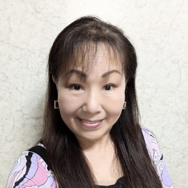 ambitious 蒲生【アンビシャス】【アンビシャス ガモウ】のスタッフ紹介。EMIKO