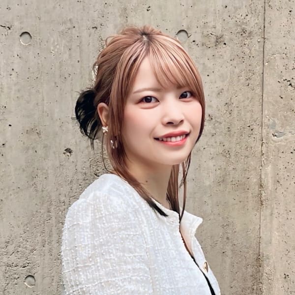 Gramercy alex【グラマシー アレックス】のスタッフ紹介。岸田 歩乃佳