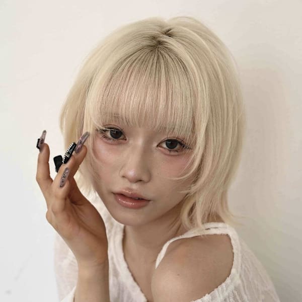 レイヤーボブとブロンドは相性抜群！ハイトーンで楽しく♪|sie by KENJE