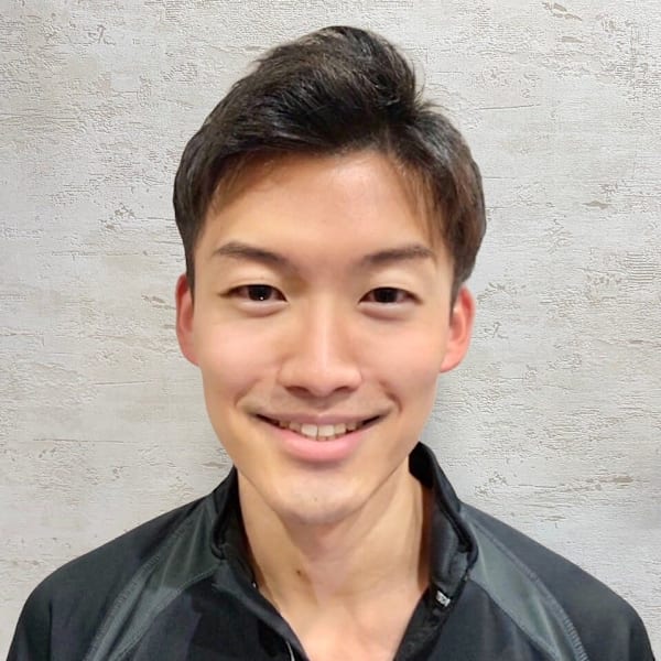 パーソナルダイエットジム SWITCH BODY 福山駅前店【パーソナルダイエットジムスイッチボディフクヤマエキマエテン】のスタッフ紹介。ヒカミ マコト