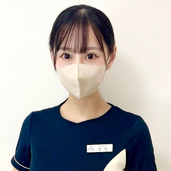 ドライヘッドスパ専門店 ヘッドミントVIP 目黒店【ドライヘッドスパセンモンテン ヘッドミントビップ メグロテン】のスタッフ紹介。チカ