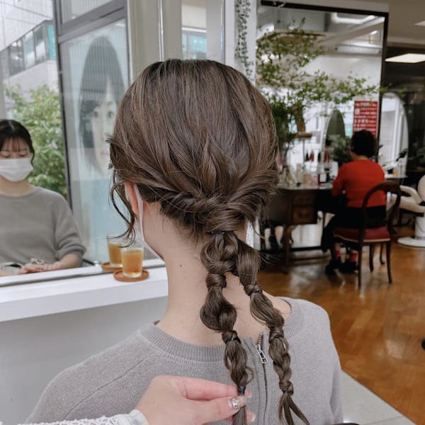 【お呼ばれヘア】