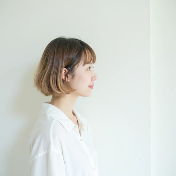 柔らかベージュショートボブ