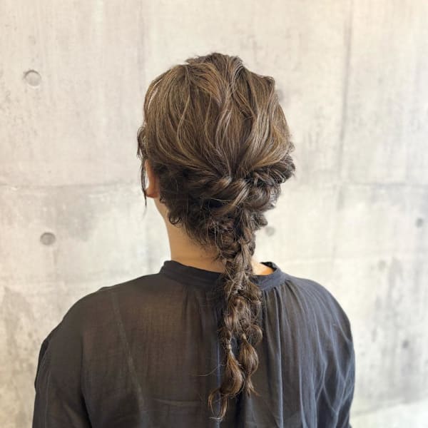 お呼ばれヘアセット《 ARCH Mayu 》