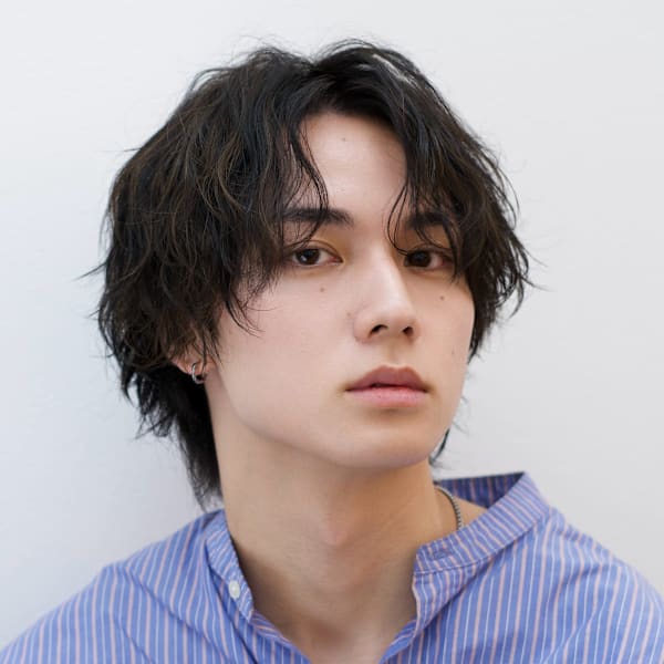 ツイストスパイラル ウルフ センターパート