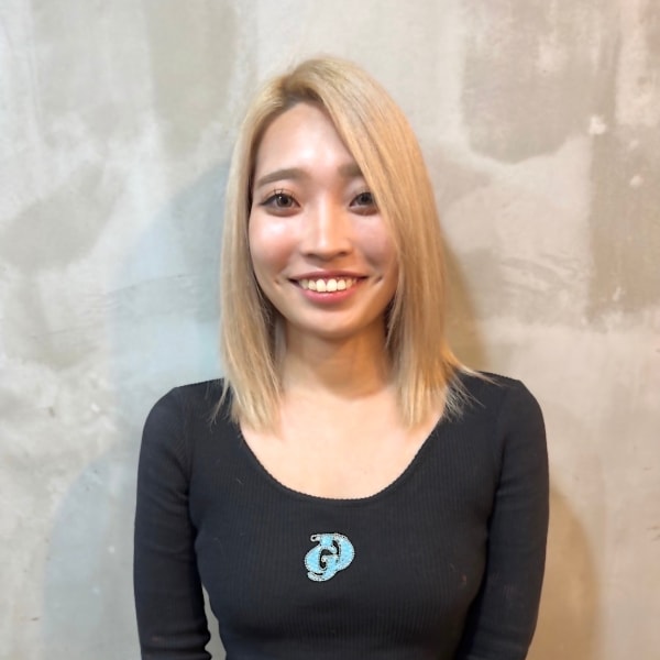 SOURCE 京都河原町【ソース】【ソースキョウトカワラマチ】のスタッフ紹介。西尾 佳奈