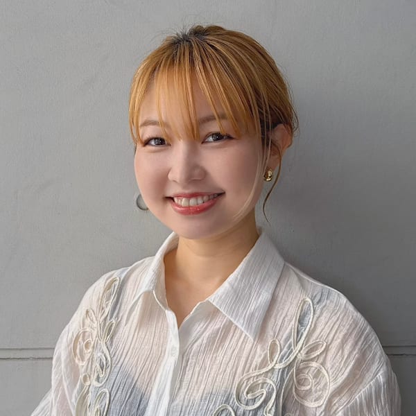 FACE。石川町【フェイスイシカワチョウ】のスタッフ紹介。速水 麻里奈【石川町】