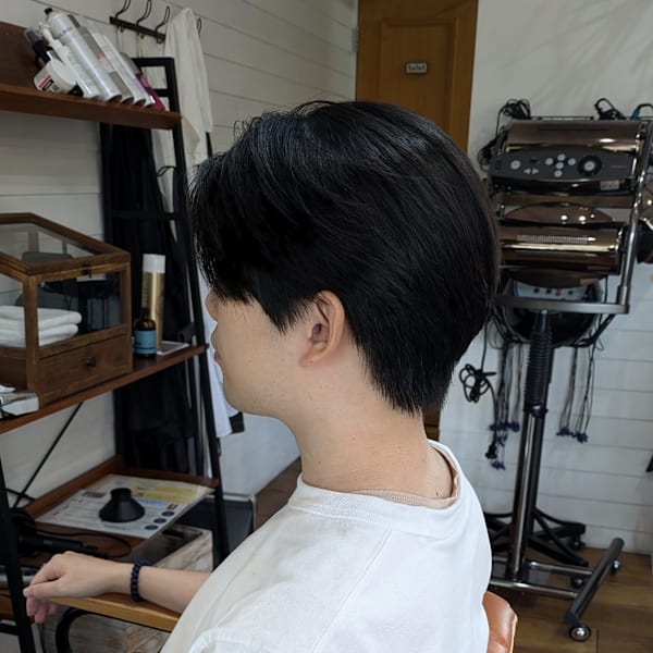 センターパート|きいろいさんかくの美容室 Kanshall【カンシャル】