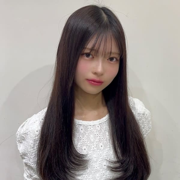 グレージュカラー 暗髪 うるつやストレート ダメージレス|Ai WilL