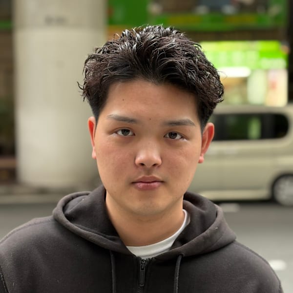 テーパーフェード×スパイキーショート