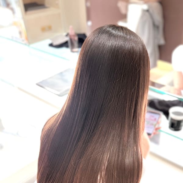 ヘーゼルブラウン/艶髪/髪質改善/レイヤーカット/韓国レイヤ|GOTTO FLOW