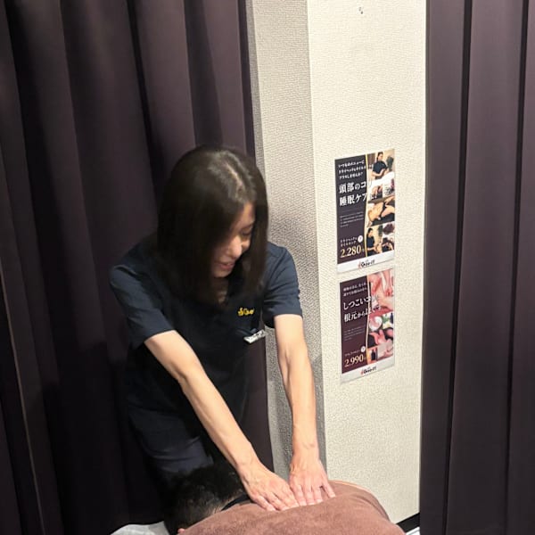 Goo-it! 浅草駅前店【グイットアサクサエキマエテン】のスタッフ紹介。フクオウジセラピスト