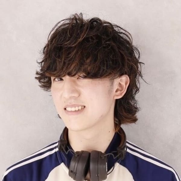 Salon de SOHO【サロンドソーホー】のスタッフ紹介。高島 旭