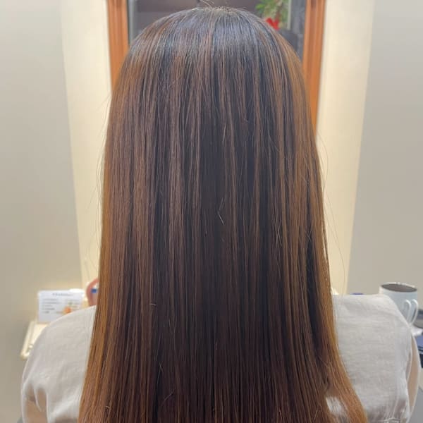 根本のクセをリセット♪５ヶ月経過後の縮毛矯正！|Arglarte