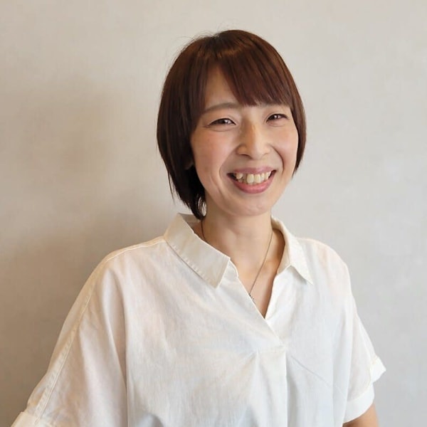岩田 亜希子|美容室 STROKE 伊勢崎宮子店【ストローク】