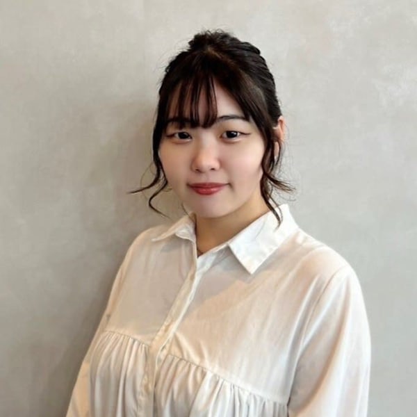 美容室 STROKE 伊勢崎宮子店【ストローク】【ビヨウシツ ストローク イセサキミヤコテン】のスタッフ紹介。小関 心海