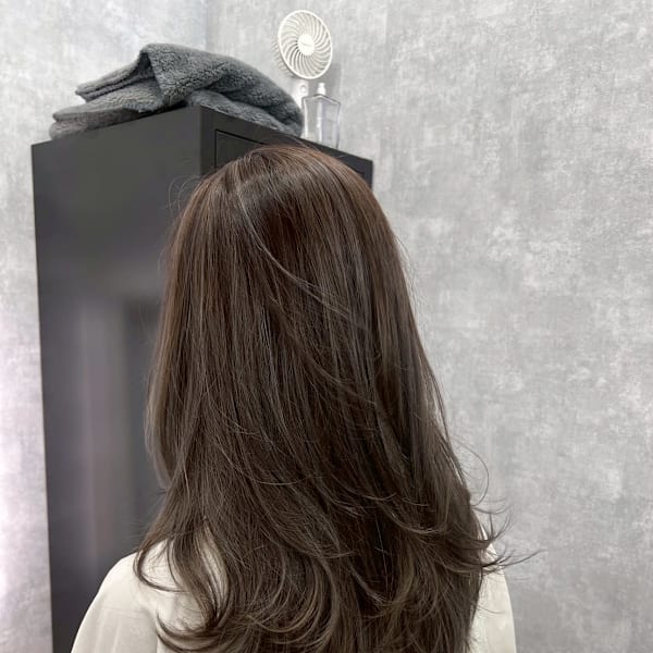 グレージュカラー|ROW 川崎