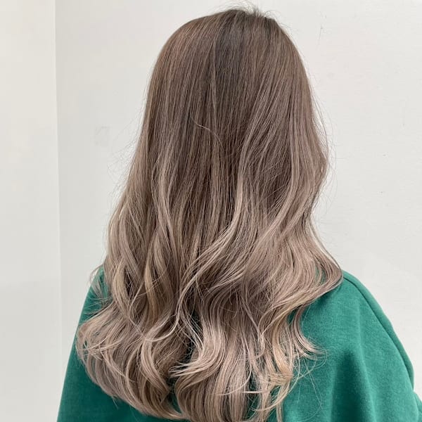 ベージュハイライト