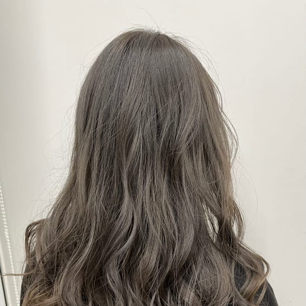 グレージュカラー