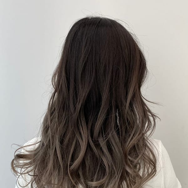 バレイヤージュカラー