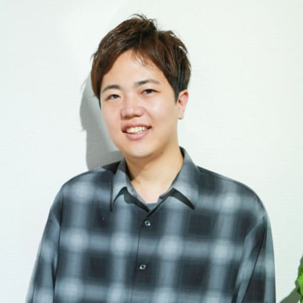 Maison de blue【メゾンド ブルー】のスタッフ紹介。トクシー