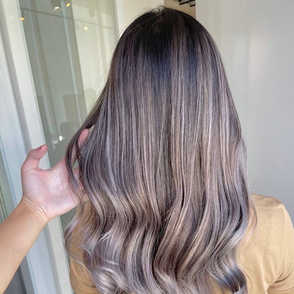 シルバーアッシュバレイヤージュ