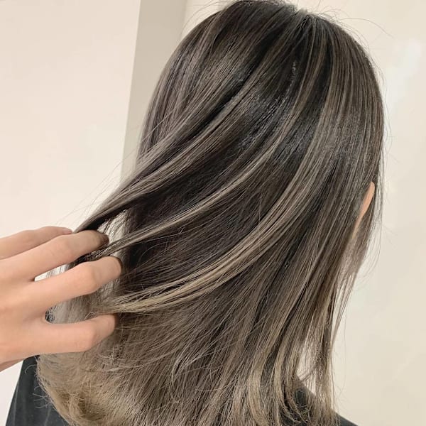 エアータッチonアッシュグレー