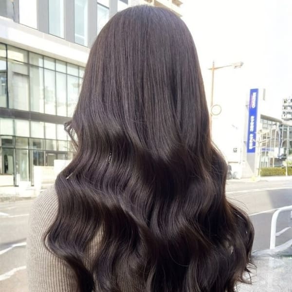 ショコラブラウン 透明感カラー 艶髪 プルエクステ 20代